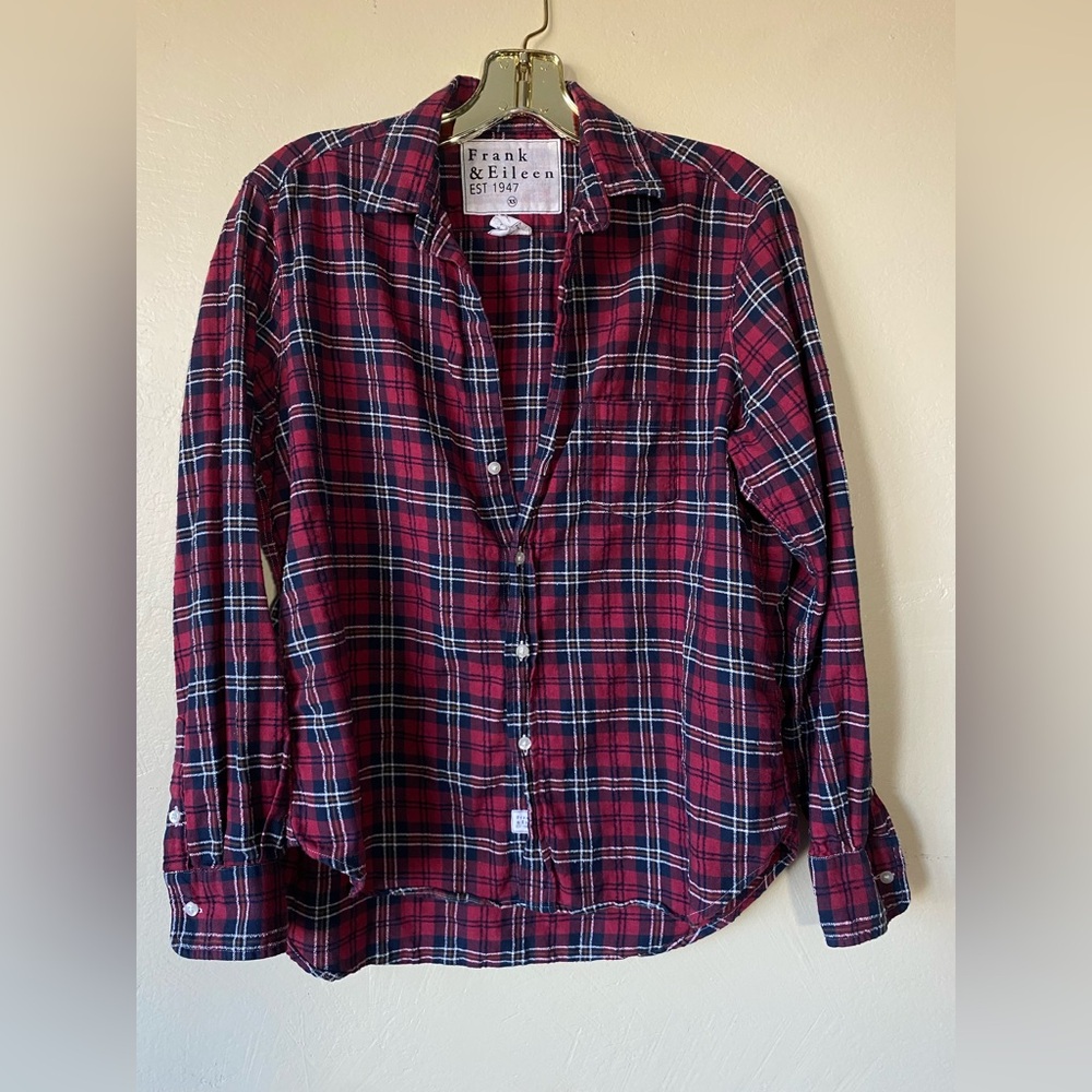 Frank & Eileen - Eileen button down red plaid Italian cotton flannel shirt Xs